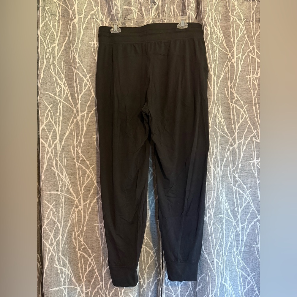 Lululemon Women’s Black Joggers size 10 ready to rulu - Picture 3 of 4